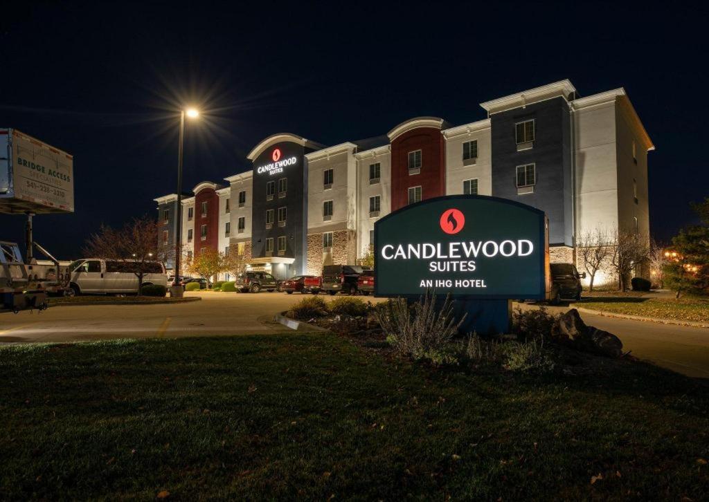 Candlewood Suites Saint Joseph By Ihg St. Joseph Exterior foto