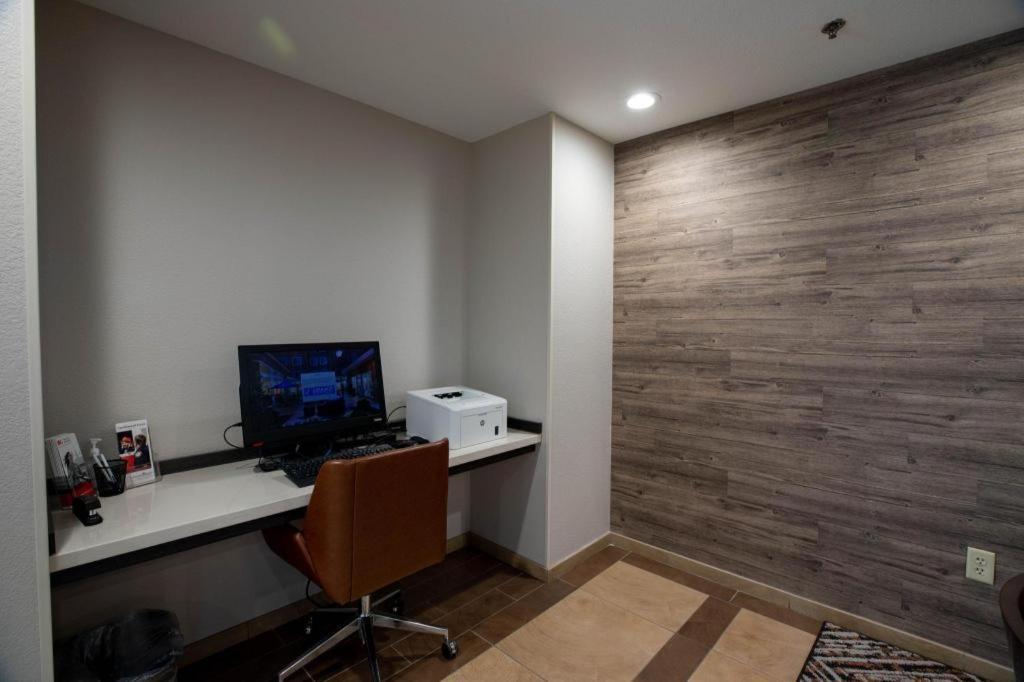 Candlewood Suites Saint Joseph By Ihg St. Joseph Exterior foto