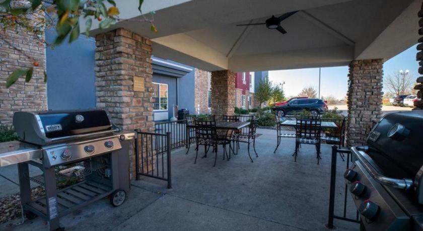 Candlewood Suites Saint Joseph By Ihg St. Joseph Exterior foto