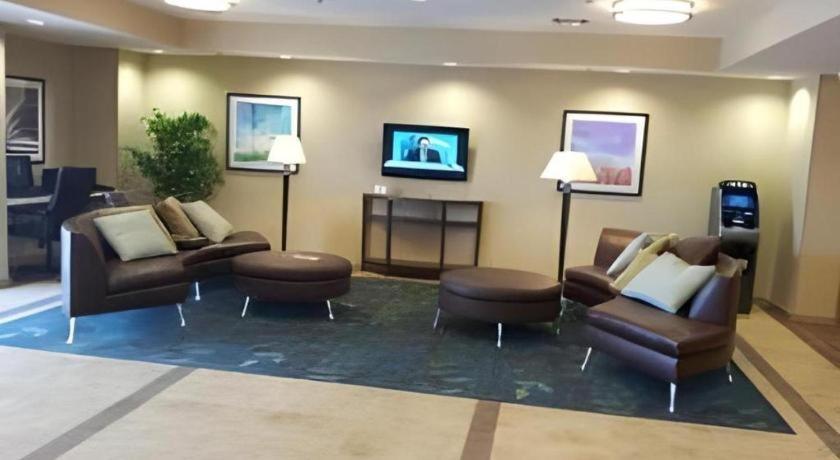 Candlewood Suites Saint Joseph By Ihg St. Joseph Exterior foto