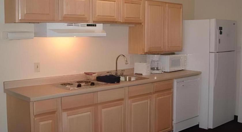 Candlewood Suites Saint Joseph By Ihg St. Joseph Exterior foto