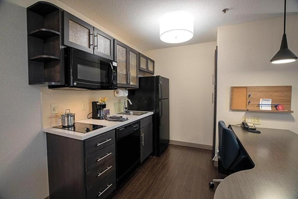 Candlewood Suites Saint Joseph By Ihg St. Joseph Exterior foto