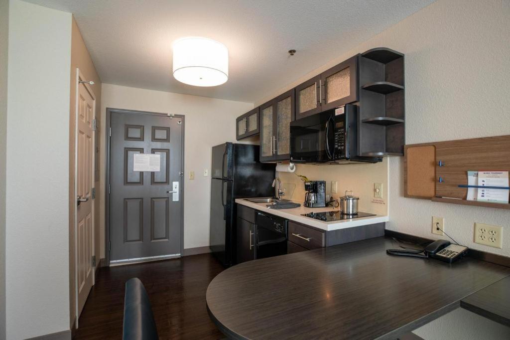 Candlewood Suites Saint Joseph By Ihg St. Joseph Exterior foto